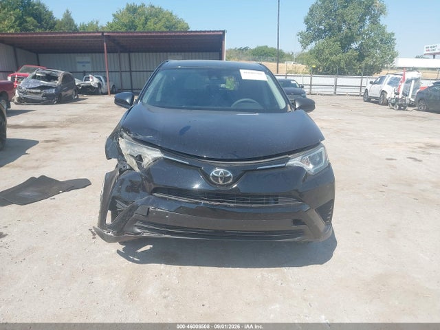 2018 Toyota Rav4 Le მანქანა იყიდება აუქციონზე, vin: 2T3BFREV0JW708133, აუქციონის ნომერი: 46008508