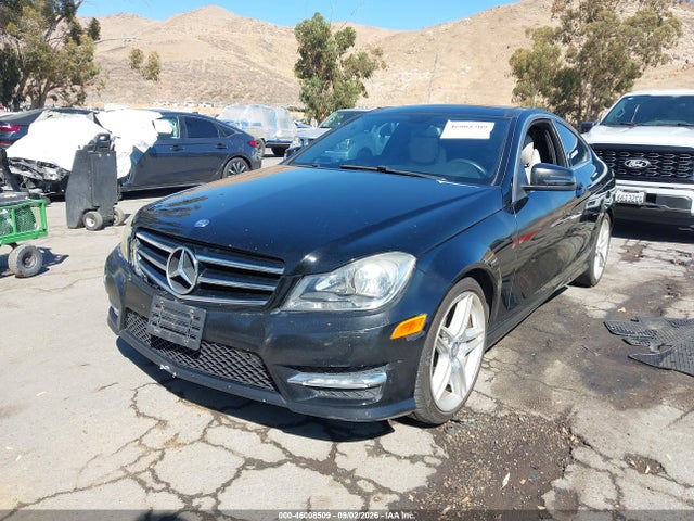 46008509 :رقم المزاد ، WDDGJ4HB9FG356753 vin ، 2015 Mercedes-benz C 250 مزاد بيع