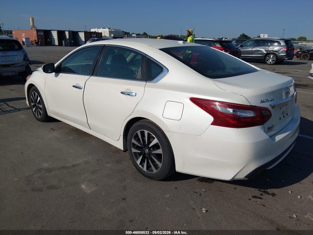 Продаж на аукціоні авто 2018 Nissan Altima 2.5 Sl, vin: 1N4AL3APXJC120855, номер лоту: 46008532