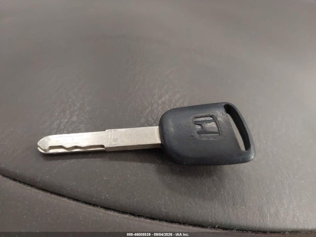 46008539 :رقم المزاد ، 2HGES15223H502445 vin ، 2003 Honda Civic Dx مزاد بيع