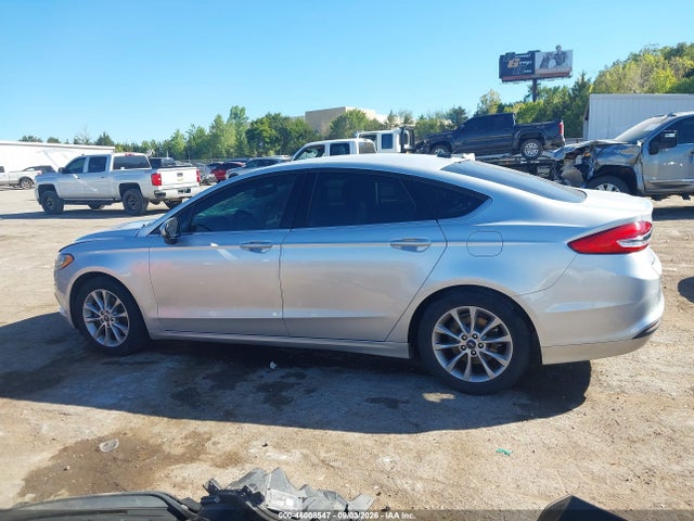 2017 Ford Fusion Se მანქანა იყიდება აუქციონზე, vin: 3FA6P0H77HR130995, აუქციონის ნომერი: 46008547
