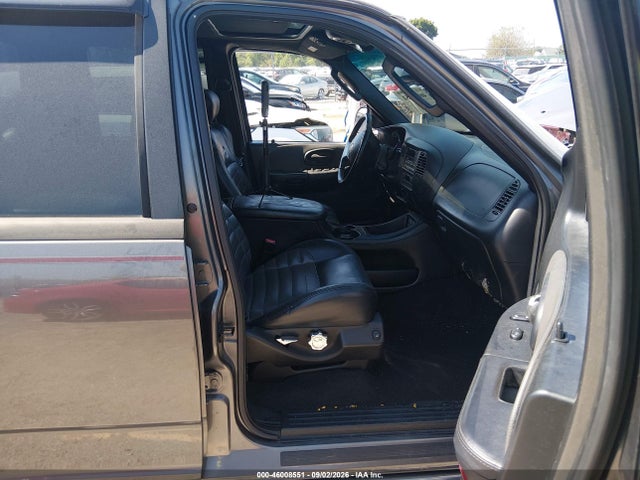 Продаж на аукціоні авто 2002 Ford F-150 Lariat, vin: 1FTRW073X2KE06946, номер лоту: 46008551