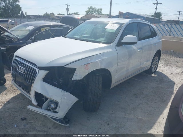 2015 Audi Q5 2.0t Premium მანქანა იყიდება აუქციონზე, vin: WA1LFAFPXFA003331, აუქციონის ნომერი: 46008605