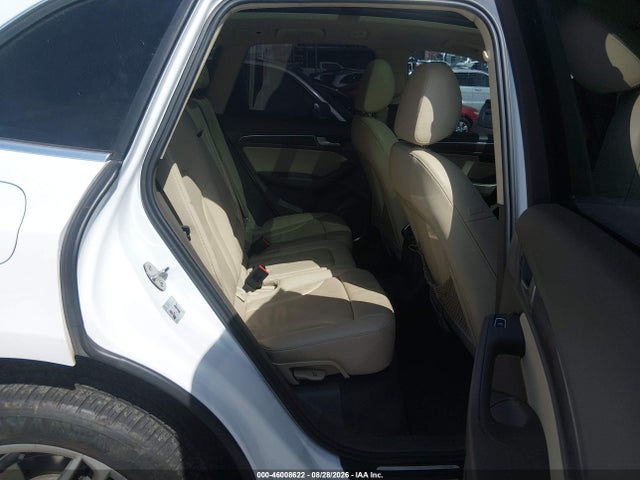 Audi Q5 2.0t Premium 2014 WA1LFAFPXEA013680 Image 8