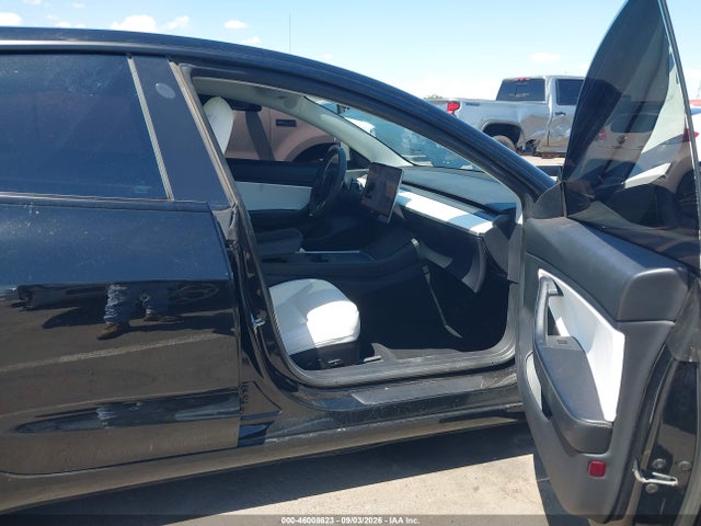 Tesla Model 3 Long Range Dual Motor All-wheel Drive 2021 5YJ3E1EB8MF868642 Image 5