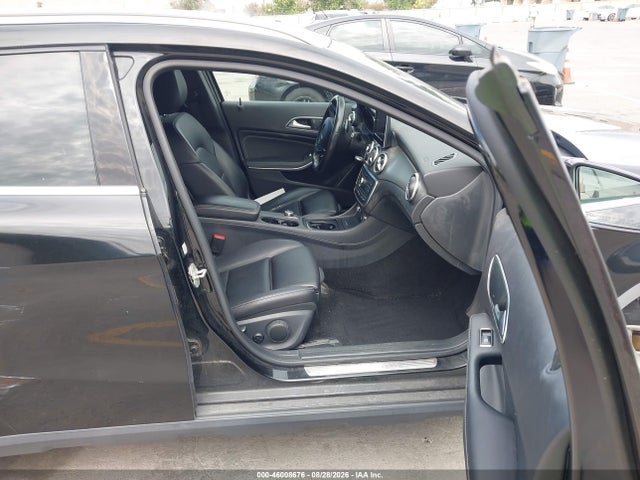 46008676 :رقم المزاد ، WDCTG4GB4GJ226189 vin ، 2016 Mercedes-benz Gla 250 4matic مزاد بيع