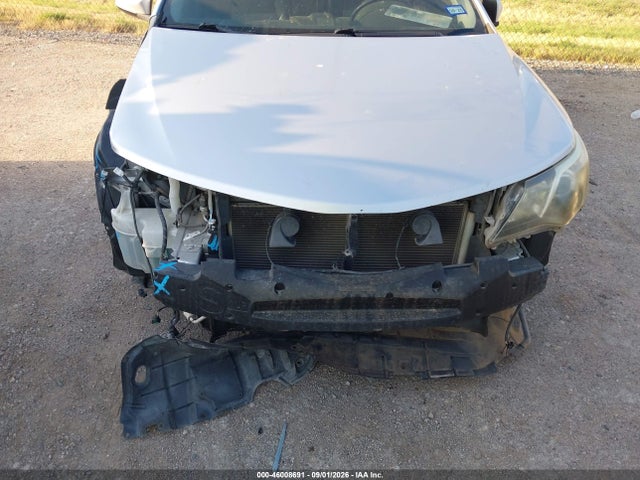 2013 Toyota Camry Se მანქანა იყიდება აუქციონზე, vin: 4T1BF1FK8DU218638, აუქციონის ნომერი: 46008691