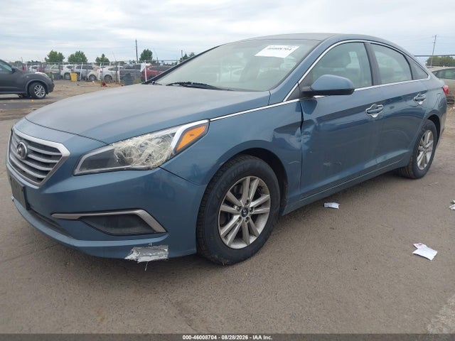 Hyundai SONATA SE 2017 5NPE24AF8HH476912 Image 2