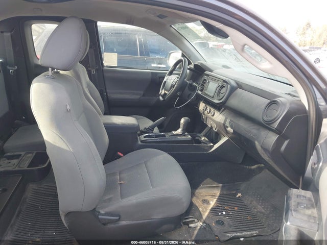 46008716 :رقم المزاد ، 5TFRX5GN4JX109961 vin ، 2018 Toyota Tacoma Sr مزاد بيع