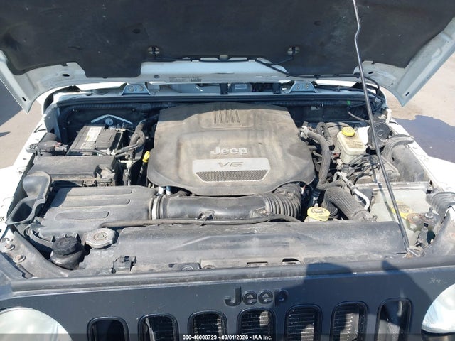 46008729 :رقم المزاد ، 1C4BJWEGXEL273175 vin ، 2014 Jeep Wrangler Unlimited Altitude مزاد بيع