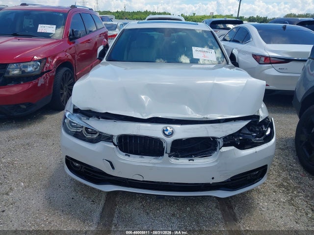 2018 Bmw 330i მანქანა იყიდება აუქციონზე, vin: WBA8B9G59JNU95741, აუქციონის ნომერი: 46008811