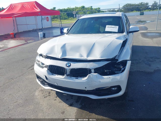 2018 Bmw 330i მანქანა იყიდება აუქციონზე, vin: WBA8B9G59JNU95741, აუქციონის ნომერი: 46008811