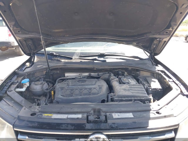 46008814 :رقم المزاد ، 3VV0B7AX4JM083169 vin ، 2018 Volkswagen Tiguan 2.0t S مزاد بيع