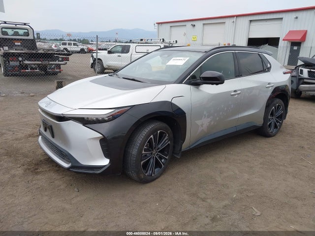 Toyota Bz4x Limited 2023 JTMABACA5PA043049 Image 2