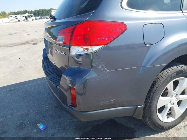 Продаж на аукціоні авто 2014 Subaru Outback 2.5i Premium, vin: 4S4BRCDC4E3266174, номер лоту: 46008832