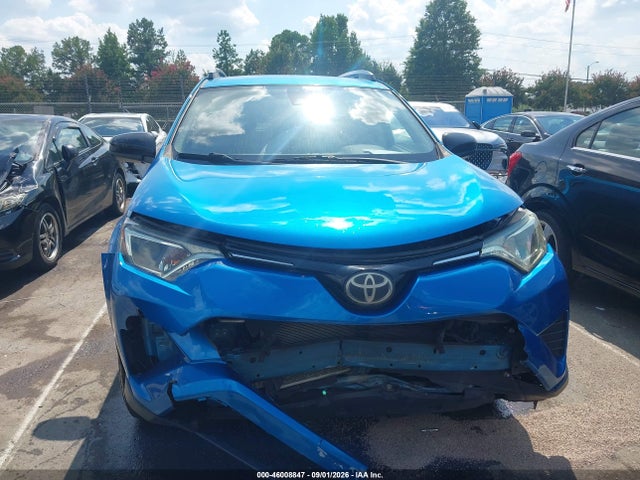 Aukcja sprzedaży 2017 Toyota Rav4 Le, vin: JTMBFREV8HJ132056, numer aukcji: 46008847