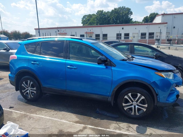 Aukcja sprzedaży 2017 Toyota Rav4 Le, vin: JTMBFREV8HJ132056, numer aukcji: 46008847