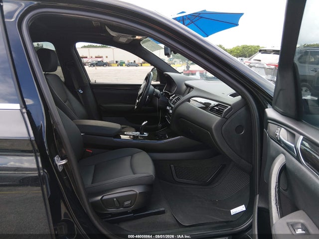 46008864 :رقم المزاد ، 5UXXW3C51J0T82481 vin ، 2018 Bmw X4 Xdrive28i مزاد بيع