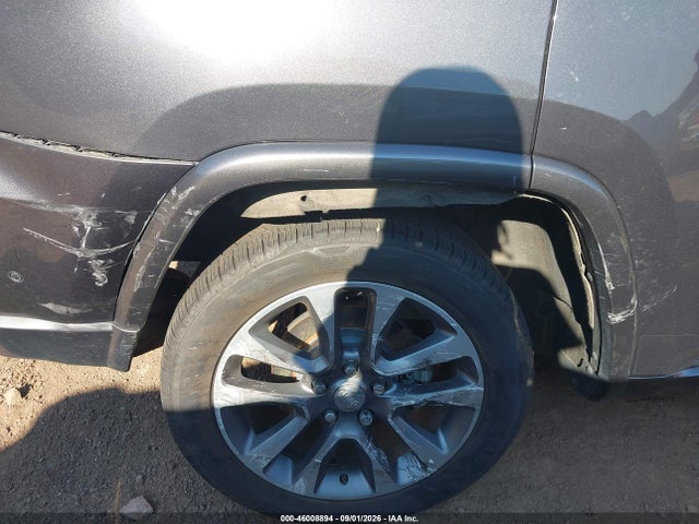 Продажа на аукционе авто 2017 Jeep Grand Cherokee Overland 4x4, vin: 1C4RJFCG6HC647125, номер лота: 46008894