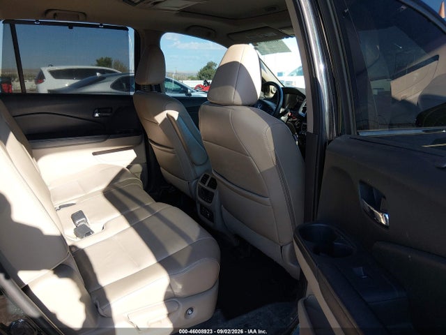 Honda Pilot Touring 2016 5FNYF6H93GB109409 Image 8