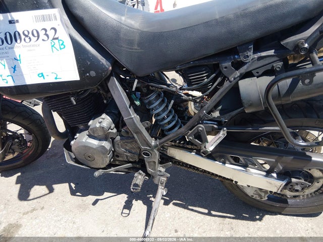 46008932 :رقم المزاد ، JS1SP46A392101394 vin ، 2009 Suzuki Dr650 Se مزاد بيع
