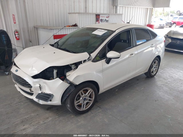 46008957 :رقم المزاد ، 3FADP4BJ8HM171104 vin ، 2017 Ford Fiesta Se مزاد بيع