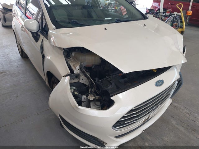 46008957 :رقم المزاد ، 3FADP4BJ8HM171104 vin ، 2017 Ford Fiesta Se مزاد بيع