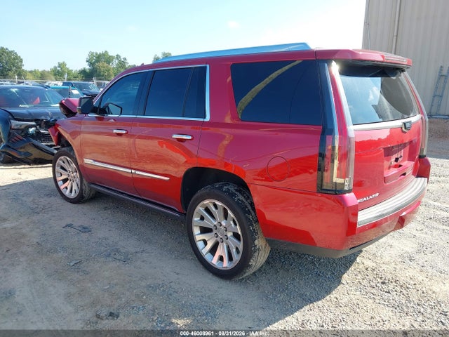 46008961 :رقم المزاد ، 1GYS4NKJ0FR712989 vin ، 2015 Cadillac Escalade Premium مزاد بيع