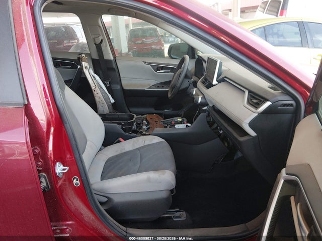 2024 Toyota Rav4 Xle მანქანა იყიდება აუქციონზე, vin: 2T3W1RFV4RW362324, აუქციონის ნომერი: 46009037
