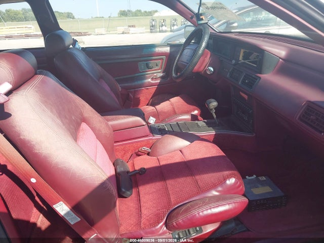 Продаж на аукціоні авто 1990 Lincoln Mark Vii Lsc, vin: 1LNCM93E3LY704563, номер лоту: 46009036