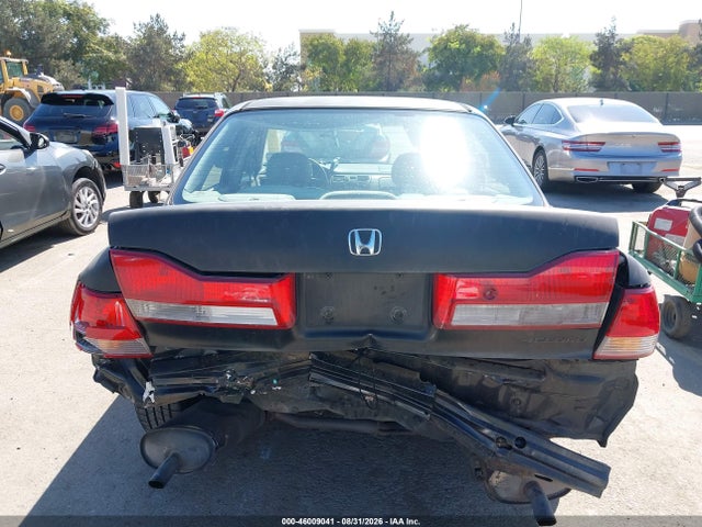 2002 Honda Accord 3.0 Ex მანქანა იყიდება აუქციონზე, vin: 1HGCG16542A027783, აუქციონის ნომერი: 46009041