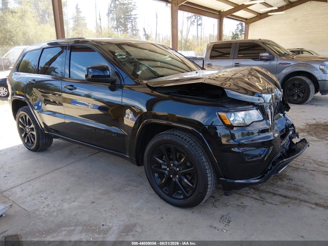 Продаж на аукціоні авто 2018 Jeep Grand Cherokee Altitude 4x2, vin: 1C4RJEAG6JC392074, номер лоту: 46009056