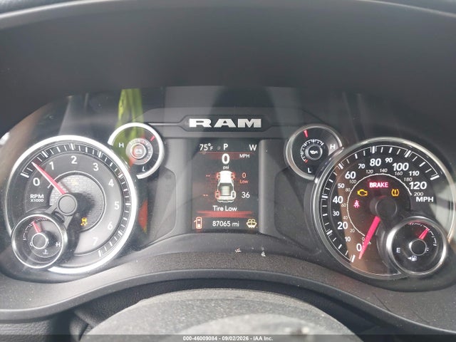 46009084 :رقم المزاد ، 1C6SRFFT1KN777576 vin ، 2019 Ram 1500 Big Horn/lone Star  4x4 5'7 Box مزاد بيع