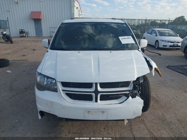 2019 Dodge Grand Caravan Gt მანქანა იყიდება აუქციონზე, vin: 2C4RDGEGXKR692240, აუქციონის ნომერი: 46009088