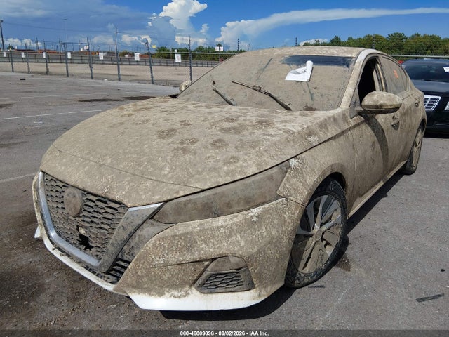 46009098 :رقم المزاد ، 1N4BL4BV4LC240564 vin ، 2020 Nissan Altima S Fwd مزاد بيع