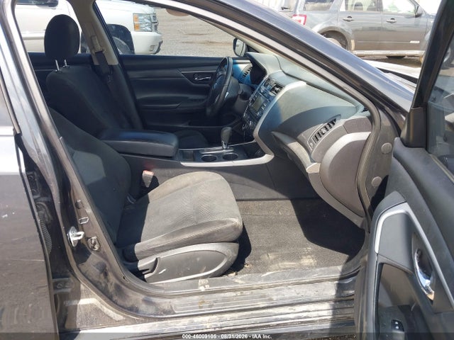 2015 Nissan Altima 2.5 Sv მანქანა იყიდება აუქციონზე, vin: 1N4AL3AP6FC598570, აუქციონის ნომერი: 46009105