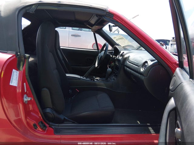 Продаж на аукціоні авто 1999 Mazda Mx-5 Miata Leather Pkg/popular Equipment Pkg/sports Pkg/touring Pkg, vin: JM1NB3535X0106832, номер лоту: 46009146