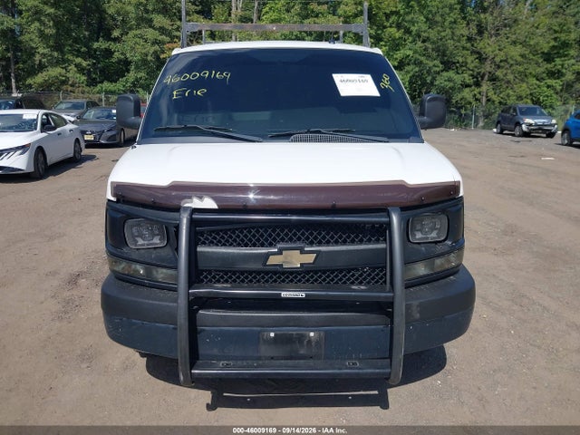 46009169 :رقم المزاد ، 1GCWGFFF3F1231904 vin ، 2015 Chevrolet Express 2500 Work Van مزاد بيع