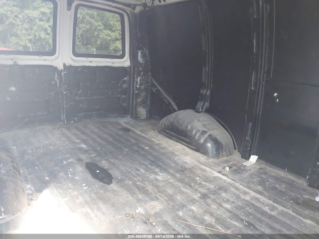 46009169 :رقم المزاد ، 1GCWGFFF3F1231904 vin ، 2015 Chevrolet Express 2500 Work Van مزاد بيع