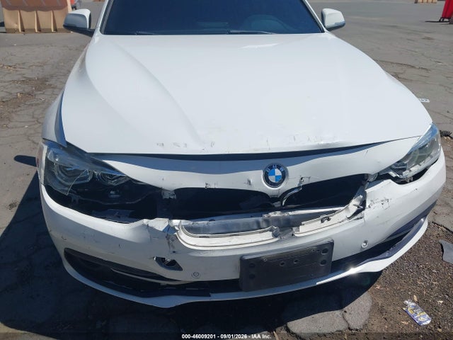 46009201 :رقم المزاد ، WBA8B9G36HNU53455 vin ، 2017 Bmw 330i مزاد بيع