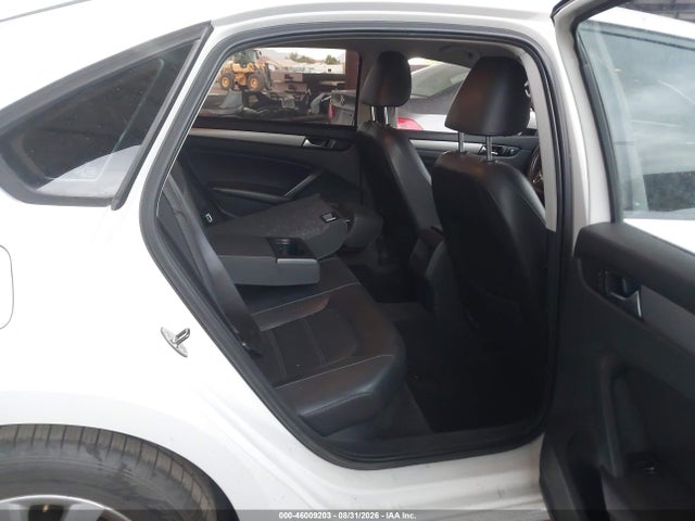 Volkswagen Passat 2.5l Wolfsburg Edition 2014 1VWAP7A32EC021923 Image 8
