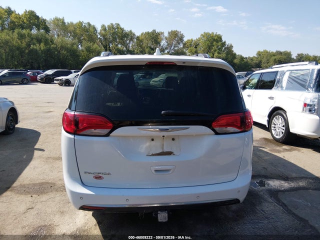 Aukcja sprzedaży 2018 Chrysler Pacifica Touring L, vin: 2C4RC1BG7JR120948, numer aukcji: 46009222