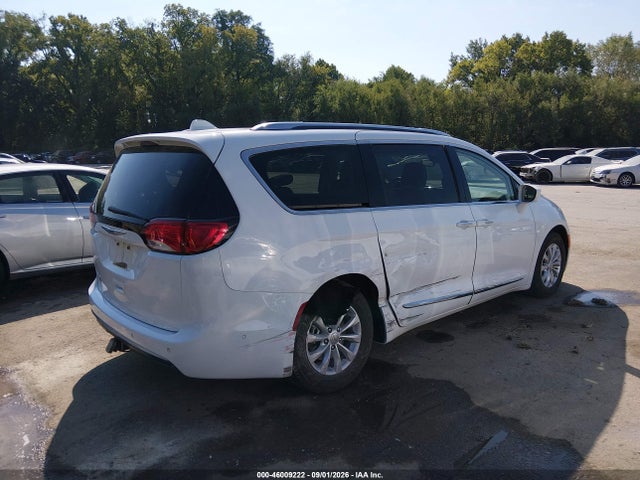 Aukcja sprzedaży 2018 Chrysler Pacifica Touring L, vin: 2C4RC1BG7JR120948, numer aukcji: 46009222