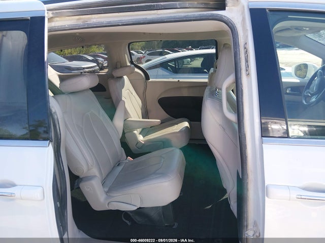 Aukcja sprzedaży 2018 Chrysler Pacifica Touring L, vin: 2C4RC1BG7JR120948, numer aukcji: 46009222