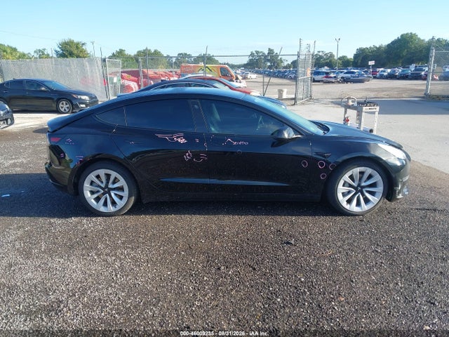 Tesla Model 3 Long Range Dual Motor All-wheel Drive 2022 5YJ3E1EBXNF131413 Image 12