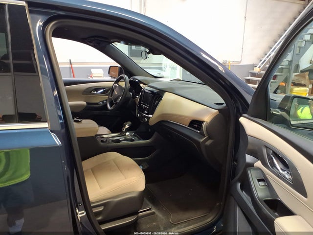 Продажа на аукционе авто 2023 Chevrolet Traverse Awd Ls, vin: 1GNEVFKW0PJ196688, номер лота: 46009255
