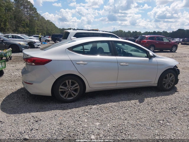 Продаж на аукціоні авто 2018 Hyundai Elantra Sel, vin: 5NPD84LFXJH382642, номер лоту: 46009281