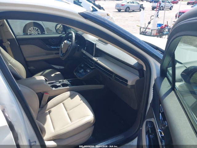 Продаж на аукціоні авто 2022 Lincoln Corsair Standard, vin: 5LMCJ1C99NUL16564, номер лоту: 46009288