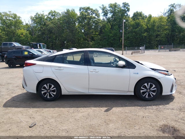 Aukcja sprzedaży 2017 Toyota Prius Prime Premium, vin: JTDKARFP5H3066570, numer aukcji: 46009321