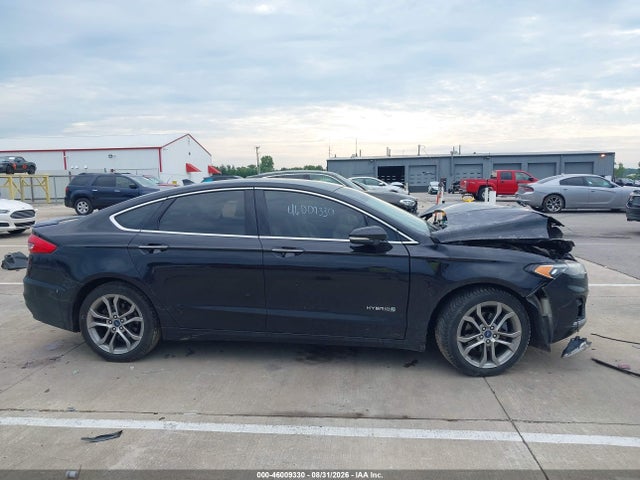 46009330 :رقم المزاد ، 3FA6P0RU6KR166205 vin ، 2019 Ford Fusion Hybrid Titanium مزاد بيع